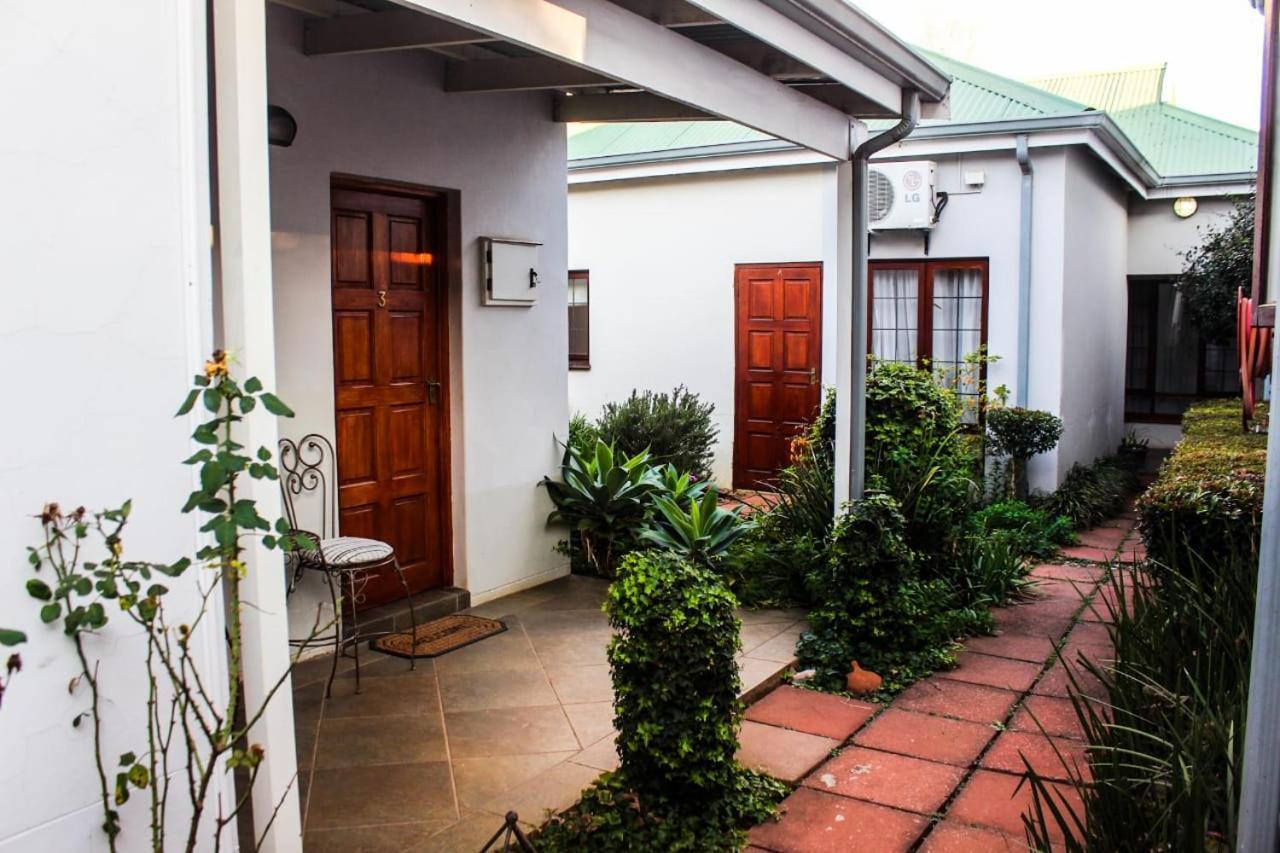 Villa Jana Guesthouse Претория Экстерьер фото